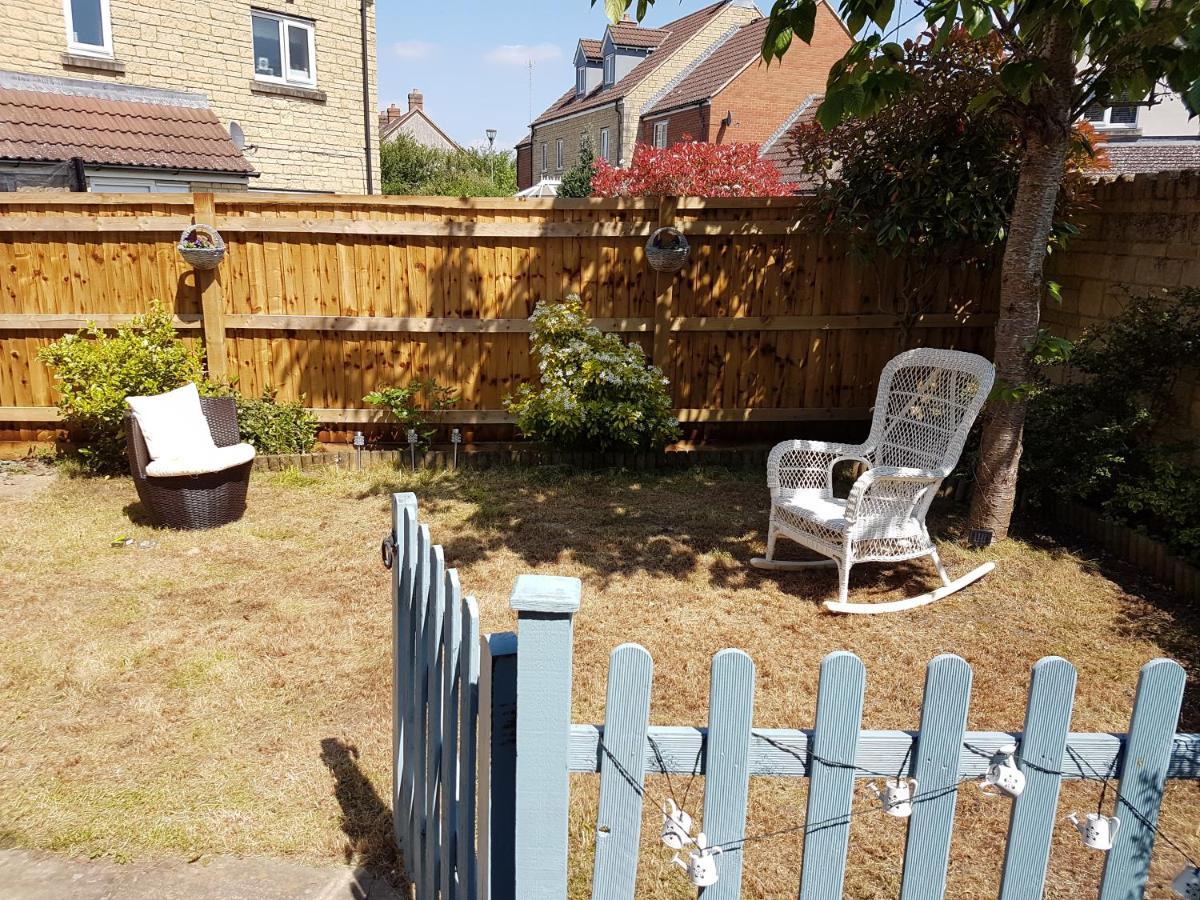 Siobhan'S Abode 2 Deluxe Doubles N Large Single No Pets Swindon Exterior foto